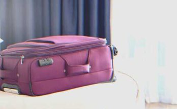 Arriving at Her Friend’s House, Woman Finds Her Husband’s Belongings in Suitcase – Story of the Day